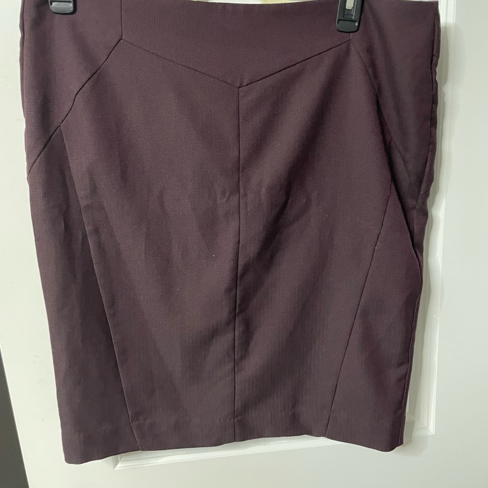 Worthington Deep Purple Pencil Skirt